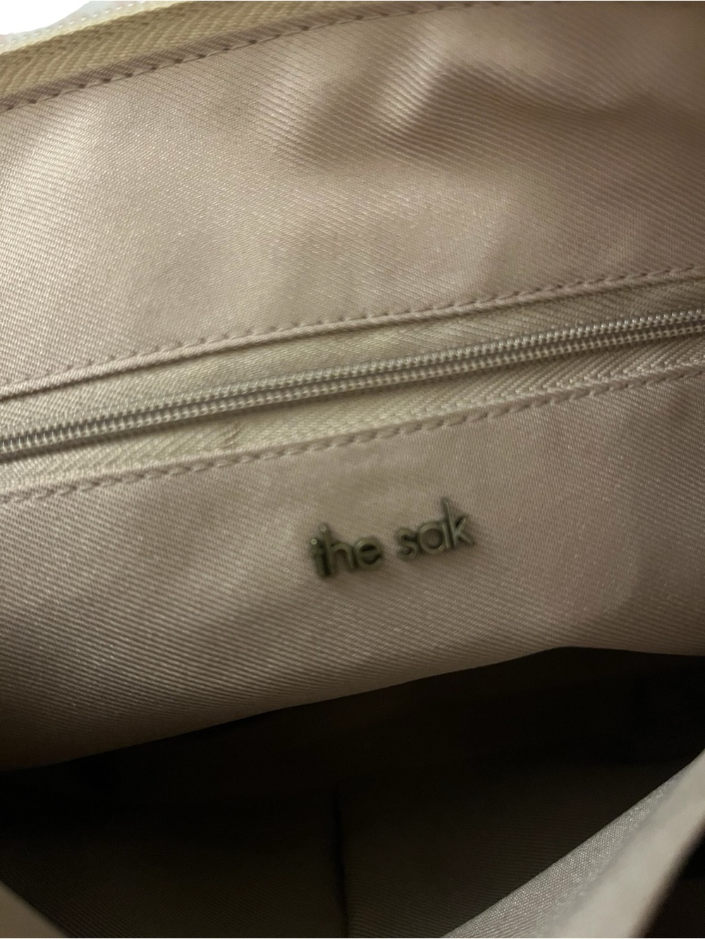 The SAK Crossbody Bag in Natural Tan with gold under the weaving. - Picture 3 of 3
